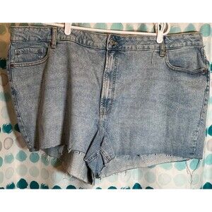 NWOT Old Navy Women Plus Size Blue Jean Denim Shorts 26W High Rise OG Straight
